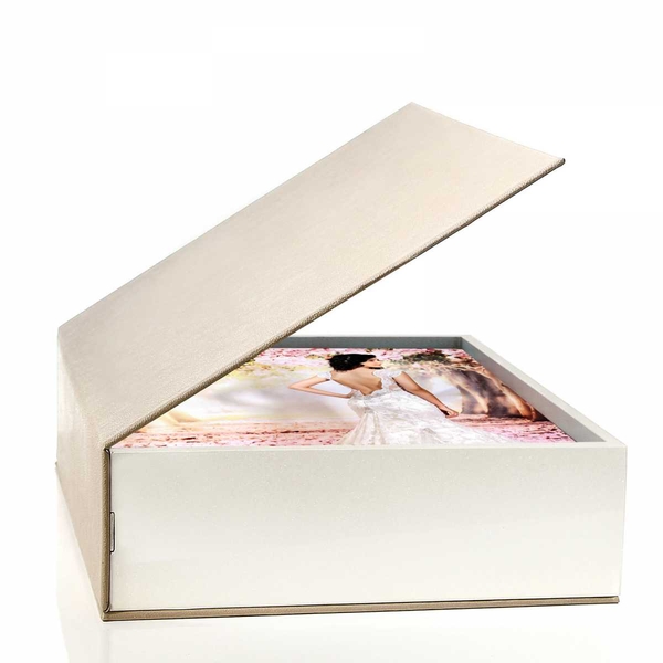  - PANORA BOX
